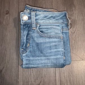 Light wash jeans